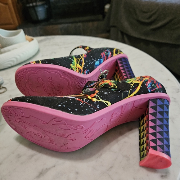 Hot Chocolate Neon High Heels - Picture 2 of 6